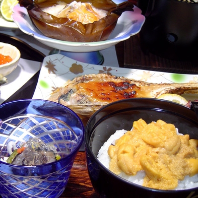 -個室でのご夕食-　豪華な雲丹やアワビの料理を堪能！☆夏の特別積丹膳プラン